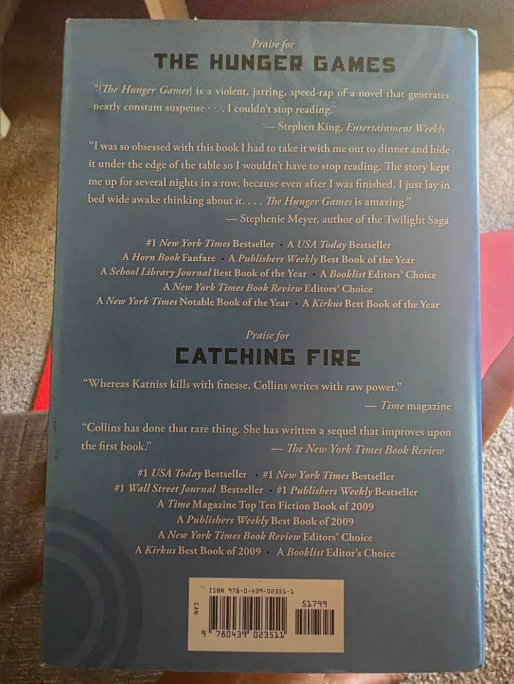 MOCKINGJAY by Suzanne Collins